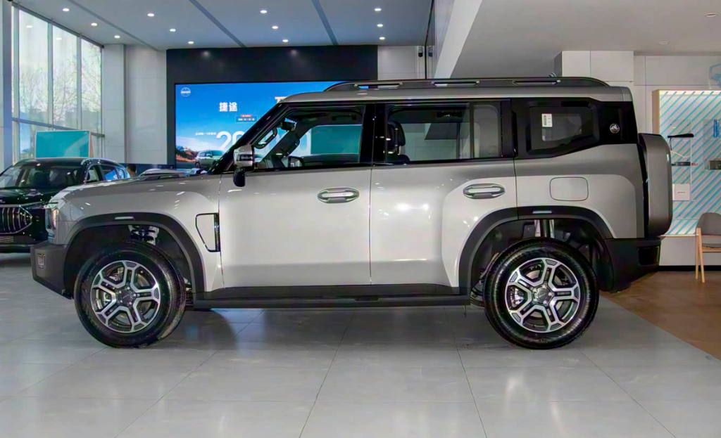 Jetour T2 2026 1.5TD Explorer+ Edition 3 34