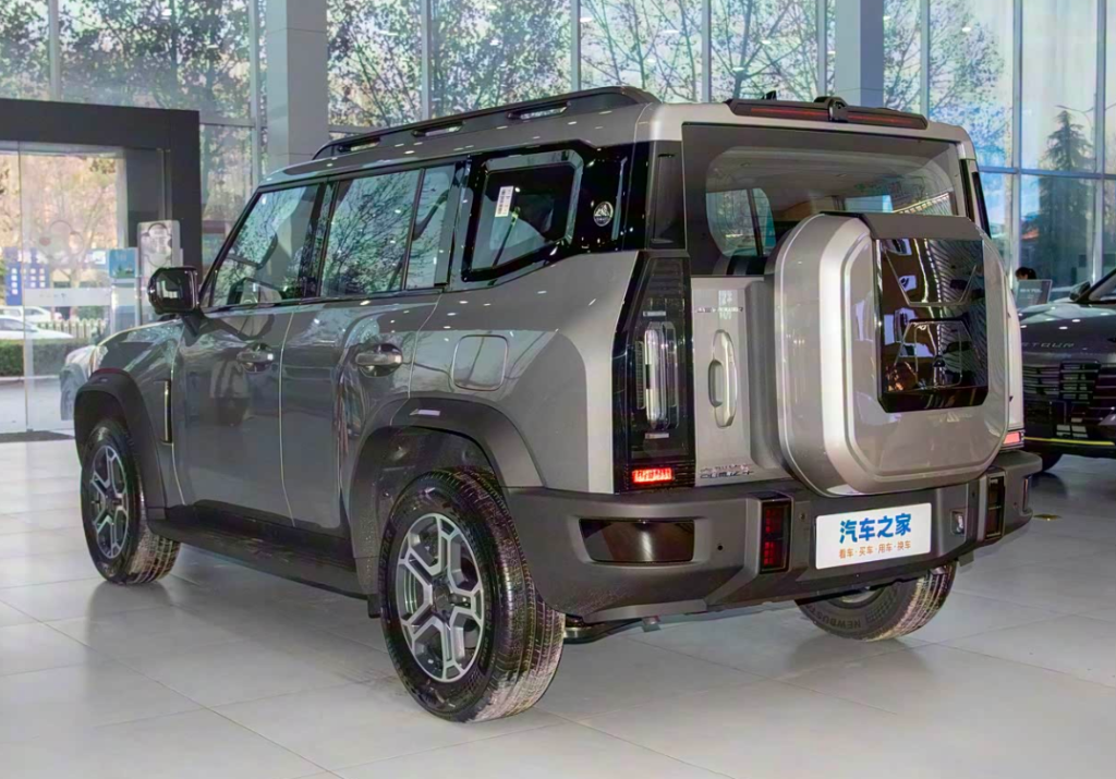 Jetour T2 2026 1.5TD Explorer+ Edition 4 45