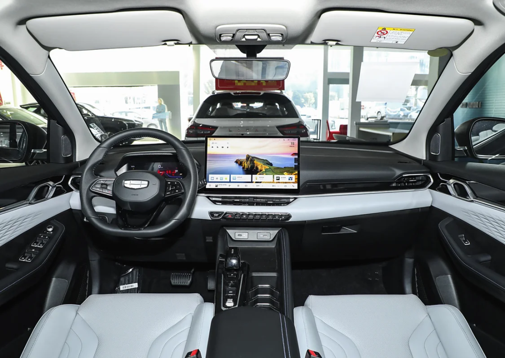 جيلي بينيو إل (Geely Binyue L ---Coolray L) - القوة والتكنولوجيا في سيارة واحدة 10 image 1