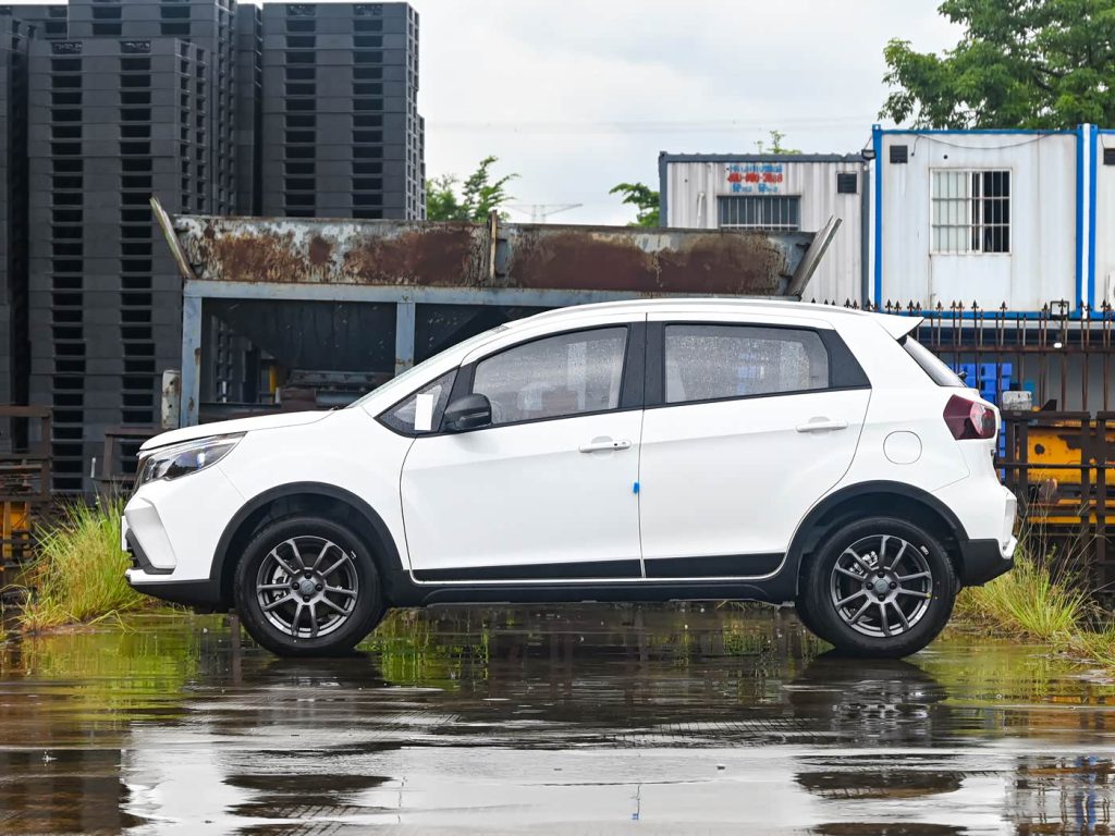 1400x1050 autohomecar ChxpVWiRh eAenD7ACNfnOgZdpY313