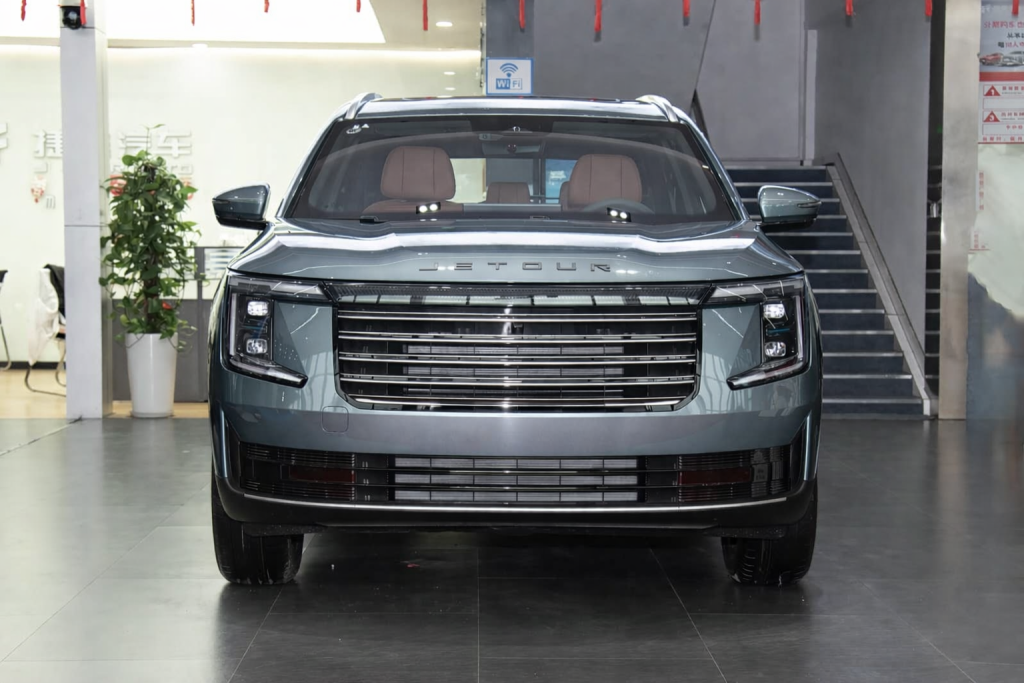 Jetour X70 L 2026: Redefining the Standard for Family Travel – The Premium 7-Seater SUV 6 ChatGPT Image 2026年2月5日 09 14 22